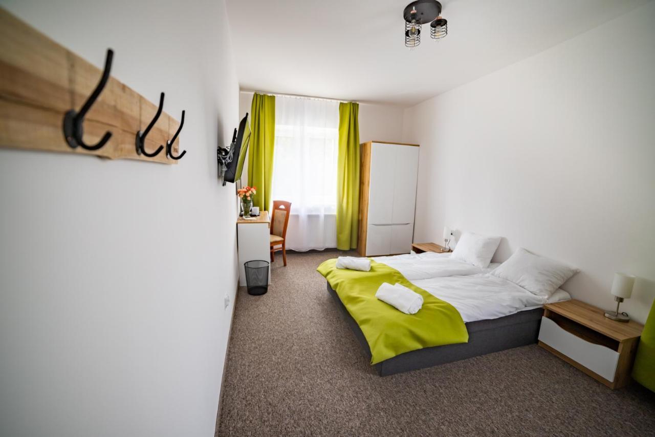Rezydencja Klonowa Ober Wüstegiersdorf Exterior foto